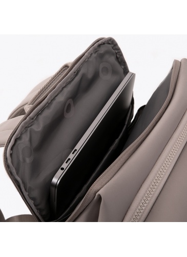 Seljakott ECHOLAC PURIST L Black