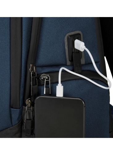 Mugursoma INVICTA MATE M 15.6'  zils